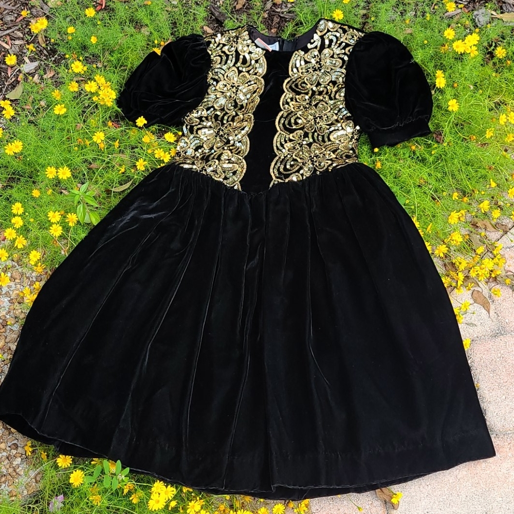 Vintage Jessica Mc Clintock cap sleeve Gold dress